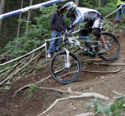leogangyeti083ws
